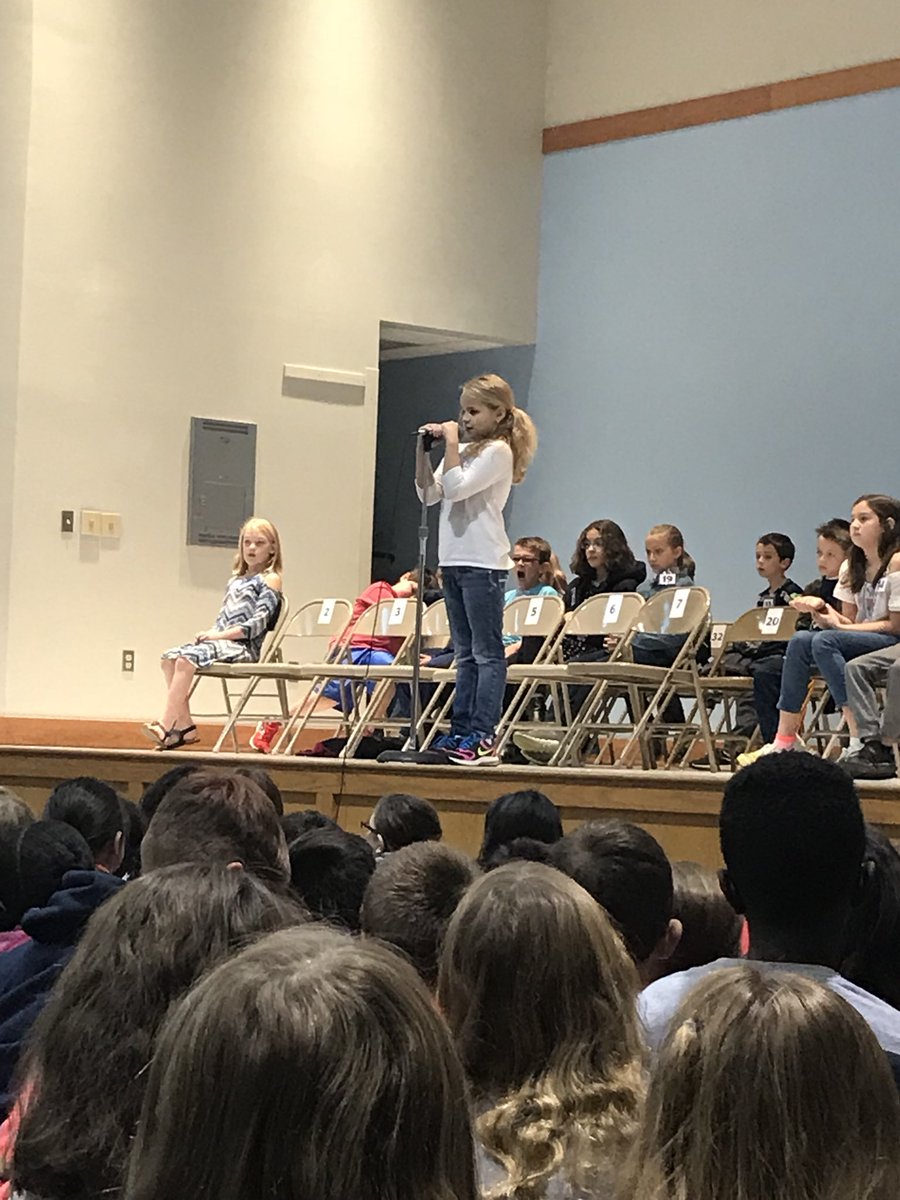 BrittMartinSMS's tweet photo. Spelling Bee at PHE! 🐝 https://t.co/ra1ItIysFs