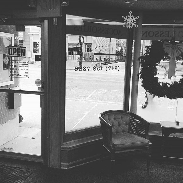CassandraString's tweet photo. It's the first snow of the year! #snow #cassandrastringsinc https://t.co/kLOPb54nGm