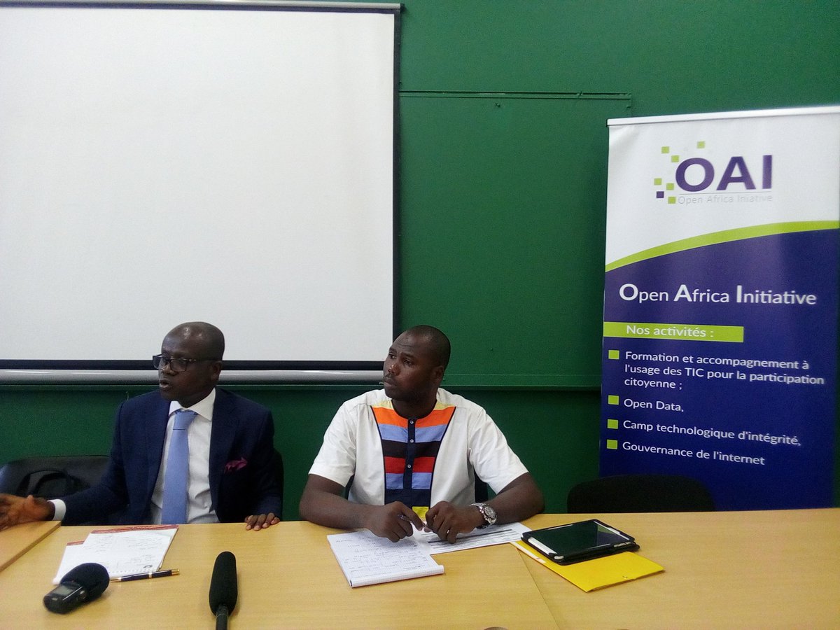 OpenAfricaINI's tweet photo. Intervention du juge Malan dans le cadre de l'inspiring Morning Speech sur le thème du pouvoir de l'intégralité au quotidien
#code4civ #OAI #AFRICA https://t.co/SD2jTgDoM6