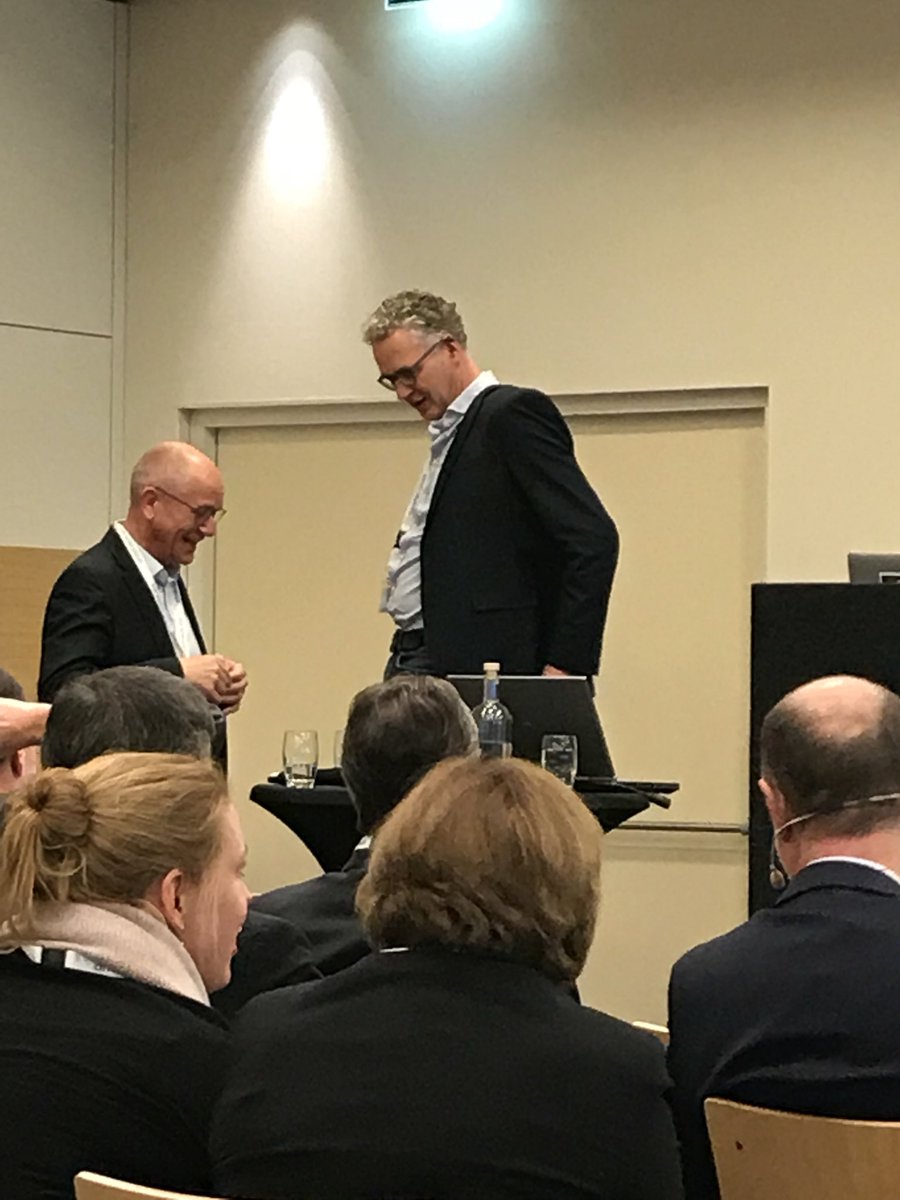 Management conference of <a href="/tuevnord/">TÜV NORD GROUP (DE)</a>: In a technical crisis, our CEO, Dirk Stenkamp, demonstrates hands-on mentality 👍 and rescues <a href="/emielkanters/">Emiel Kanters</a> keynote.