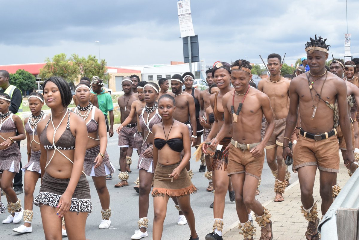 #MahikaMahikeng2017 Carnival Walk - Brass band, Drum Majorettes,  Traditional Dancers,  Donkey Carts &amp; Open Bus heading to Barolong Boo Ratshidi