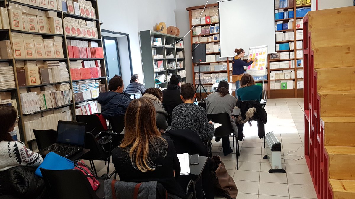 DamaSalento's tweet photo. #EuProjectHub 
Oggi il 3° incontro del corso di europrogettazione
Al via la 2° fase: il #ProjectWork  in cui crescono e nascono nuovi #progetti, nuove #idee, #relazioni e #condivisioni.
@PugliaCreativa @WIP4EU @Coolclublecce https://t.co/9xluJ0CiPy