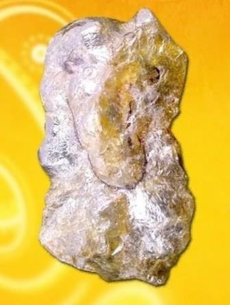 WBR_London's tweet photo. Karam Diamond Ganesha ( also known as "Natural Diamond Ganesha" )is taken in World Book of Records, London (UK )under the title 'Unique Diamond Stone of the World'is unique and an amazing creation of nature.The certificate is bestowed to Mr. Kanu Asodaria,Chairman- Karam Exports https://t.co/pscMHxX54g