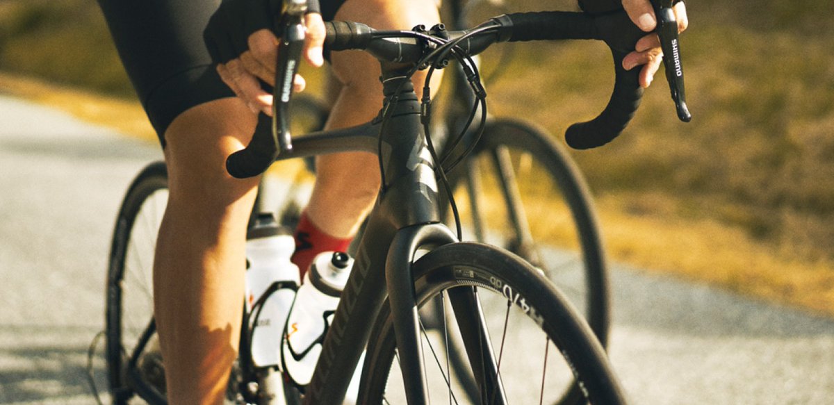 Whether you are a competitive racer, or a weekend club-rider, the disc road bike is a versatile machine for most weather conditions. So here's our '10 Best 2018 Carbon Endurance Disc Road Bikes for under £2,000' > goo.gl/ufMrkK
