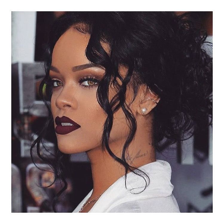 Rebelliouslive's tweet photo. Fire π₯ @badgalriri
#RBabez #Rihanna #Inspo https://t.co/G2JuOCBxUK https://t.co/ICO95CQ8Un