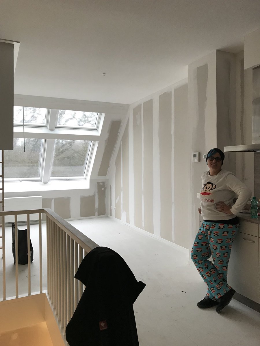 Zeer trotse nieuwe bewoners van het klooster op #landgoedeikenburg volgende week worden alle kloosterlofts opgeleverd. Erg tevreden over het prachtige resultaat