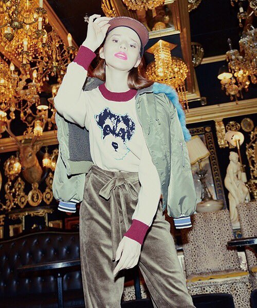 aymmy1993's tweet photo. 12/8（金）発売 
・LILLY ジャガードセーター
￥9,720

発売店舗：
ラフォーレ原宿
阪急うめだ本店
ONLINE STORE
ZOZO

#aymmy
#aymmyinthebattygirls
#battygarage https://t.co/C77AuAmRgd