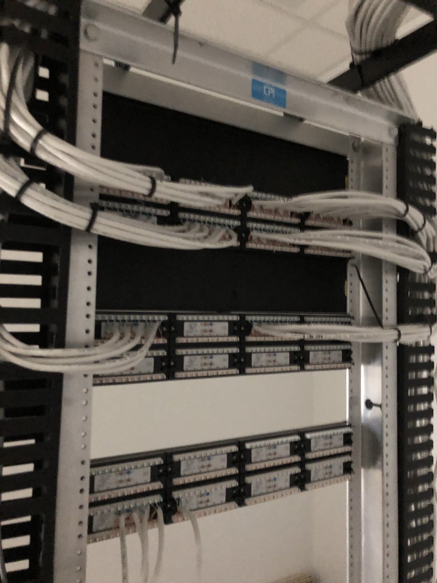 CablingAustin's tweet image. #structuredcablingAustinTx #voiceanddatacableinstallation #officenetworkwiring 
Allow our senior network cable technicians to assist in creating a flawless network transition to new location by installing computer cables and office wiring. Call today for free quote 512-574-1288