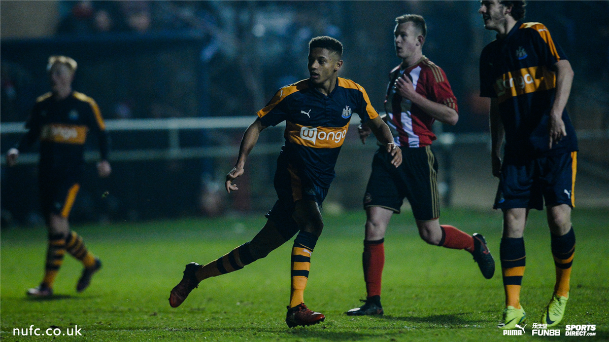 NUFC's tweet photo. ⚽ GOAL OF THE DAY: As Newcastle prepare to face @OfficialBHAFC in the #FAYouthCup tonight, take a look at this @Adzwilson111 strike which helped Dave Watson's side beat @SunderlandAFC in the same competition last term...

👉🏽 https://t.co/hoXPQf7Tv4 #NUFC #125YearsUnited https://t.co/NXWQPLdddQ