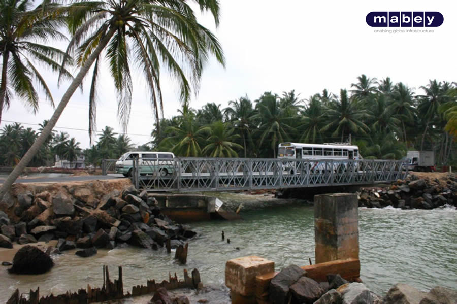 MabeyBridge's tweet photo. Robust in design, simple and rapid to build, the Mabey C200™ and LSB™ are ideal for emergency applications.
Discover more: https://t.co/3gxXYkeGkk
#ResilientCaribbean #BuildingResilience #CDEMA2017 #CDM2017
@cdemacu https://t.co/0mBvbQgiSP