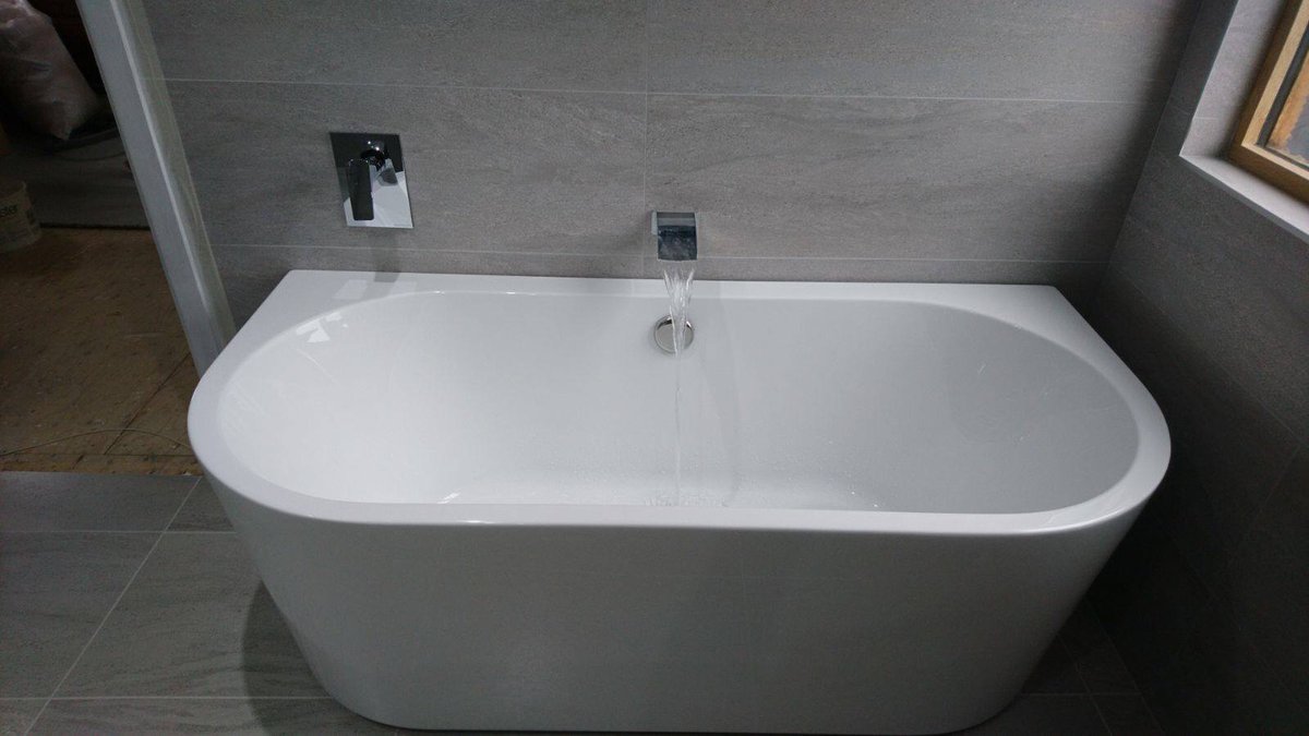 BCDesignsUK's tweet image. Cool bathroom project by @bathroomcentre #bathroomgoals