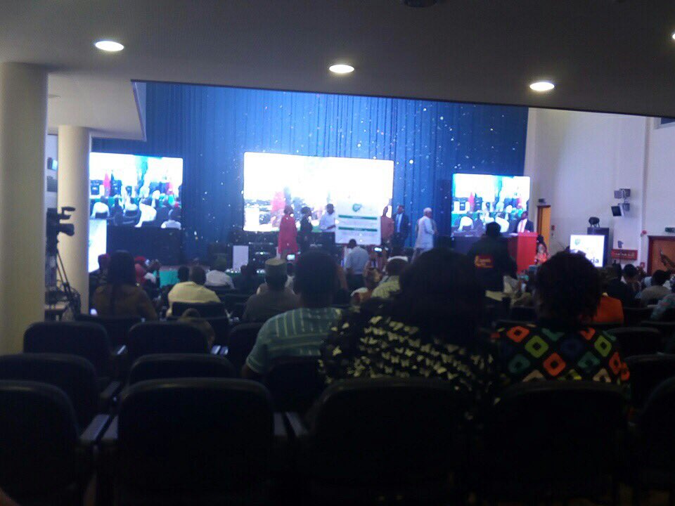 YouthandPolNG's tweet photo. RT @EdithUba: Revive have a MISSION n VISION to renew NIGERIA into a great VALUE where Social Justice n Fairness supersedes individual interest. 
#RNGLaunch 
#ReviveNigeria 
@revivenigeriaGr https://t.co/AxgauCNXie