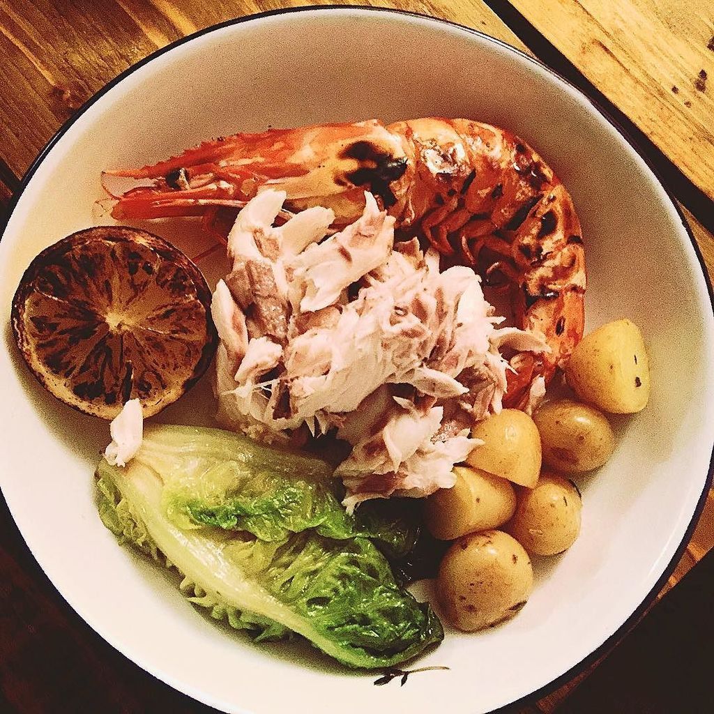 #tbt to the one of the first dishes we made on Eat Like A Chef. Can't believe it's been a year already. Met so many great people from all over the world. Look forward to seeing what 2018 brings 👨🏾‍🍳 ift.tt/2AjqebO