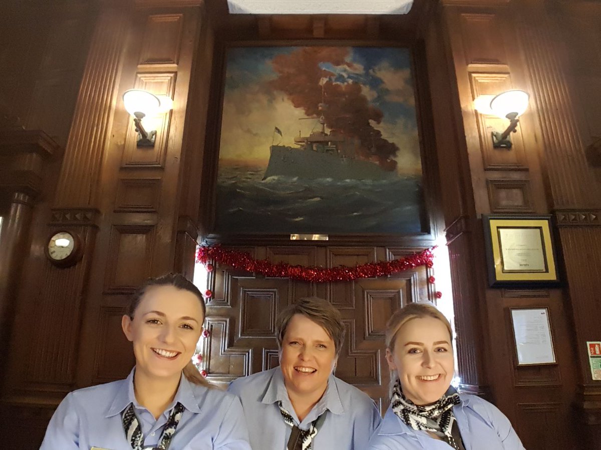 Emily_DRI's tweet photo. Feeling all Christmassy here at Broome Park #Christmas #Broomepark https://t.co/WKkTEIrIWs