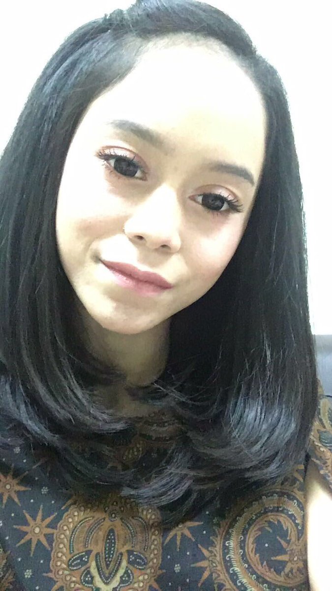 Maaf kaka tadi salah tetap semangat yah....🙏🙏🙏🙏

#BISSMILLAHLESTIADI2017MNCTV