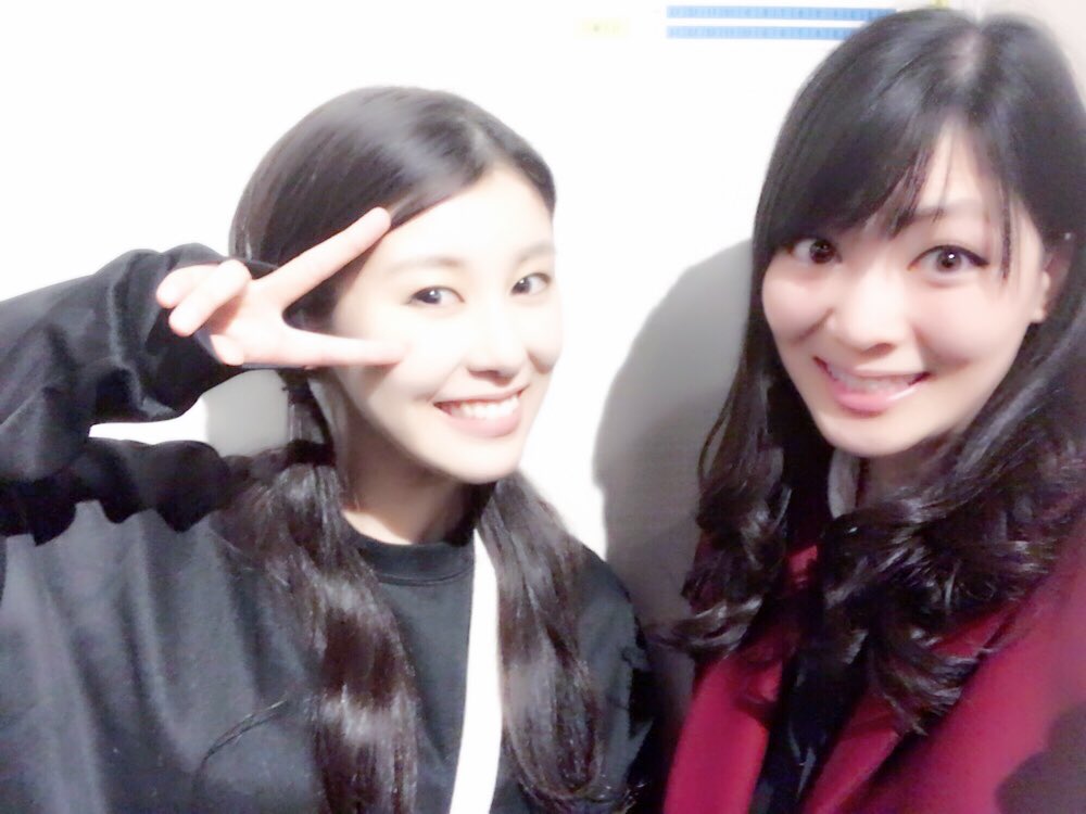 mao_miyatake's tweet photo. 今日はりンご(杉原枝利香ちゃん)が出演してる舞台「白と黒の忘年会」観てきたよ💕りンご頑張ってたよー✨✨
りンごにキットカット貰っちゃった💖ありがとうー💕千秋楽まで頑張ってね✨✨
#DiNity
#白と黒の忘年会 https://t.co/2TOexhq8TX