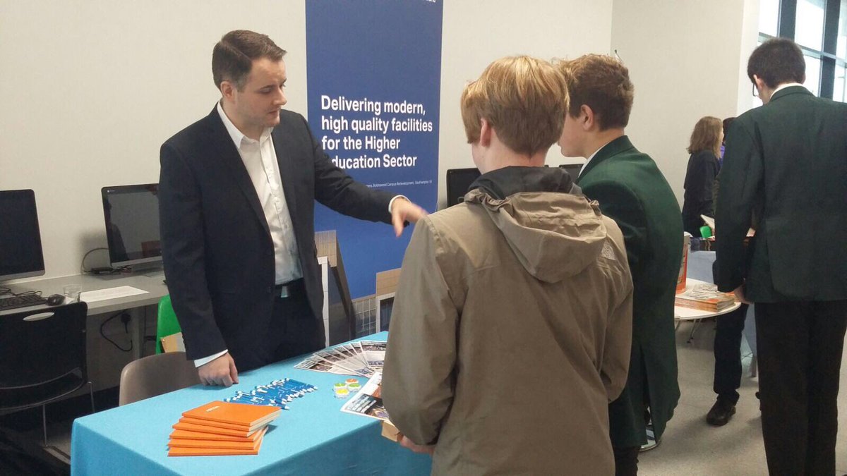 bordonfsc's tweet photo. We now have @Mill_Chase and @AmeryHillAlton joining in the action! #FSCSchoolEvent https://t.co/aYSybkkRoM