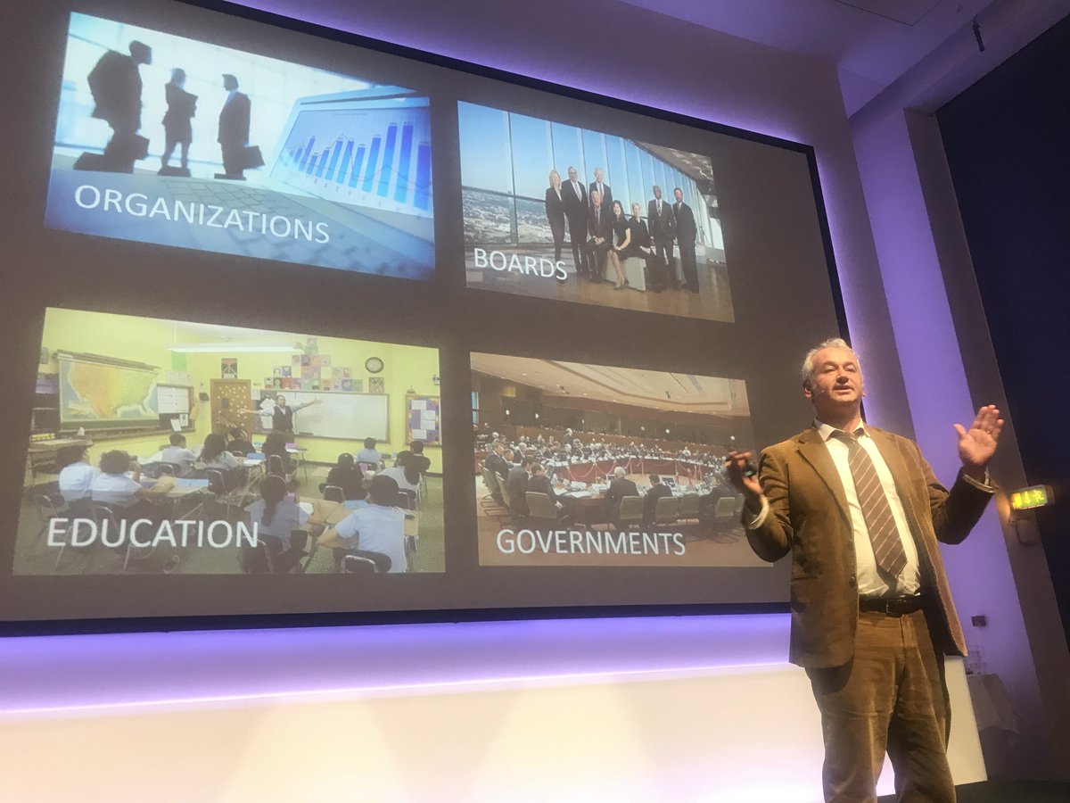 JaneHan42334677's tweet photo. #ledelsederstyrker Hvor er de kvindelige key notes? https://t.co/1poggVoR8R