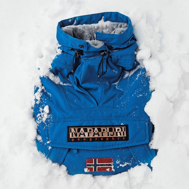 Kirolak_Vitoria's tweet photo. Llevamos unos días❄️ en los que no nos quitamos el #SKIDOO🌡 de encima. #vayayocaliente #paraEL y #paraELLA #Napapijri #urbanstyle #modasport https://t.co/1izyKbBWtU