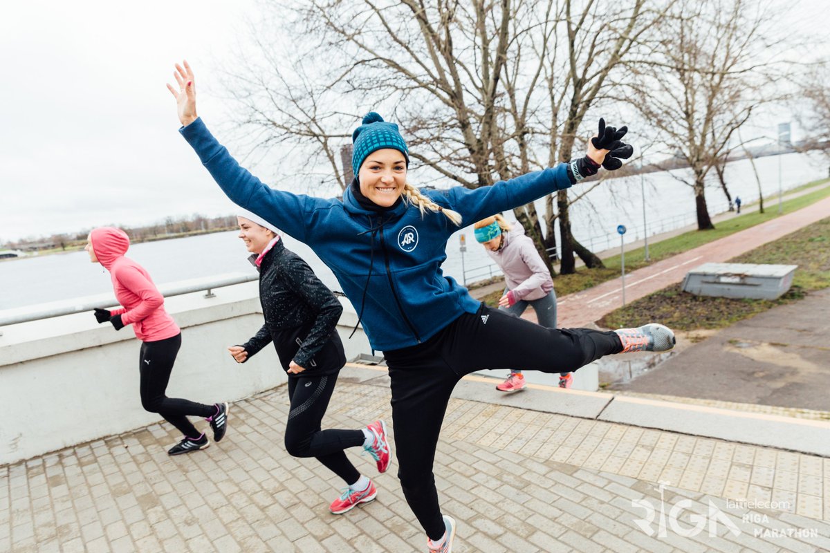 RigasMaratons's tweet photo. Pievienojies rudens sezonas noslēdzošajiem #WarmUpWeekend treniņiem 9. un 10. decembrī! Sestdien iesildīsimies ar skrējienu no #adidasRunnersRiga bāzes, savukārt svētdien lielais noslēgums Rīgas sporta manēžā! 💥 Pilns info: https://t.co/sDOGpyWNsC #LattelecomRigaMarathon https://t.co/1Td2OaxRrB