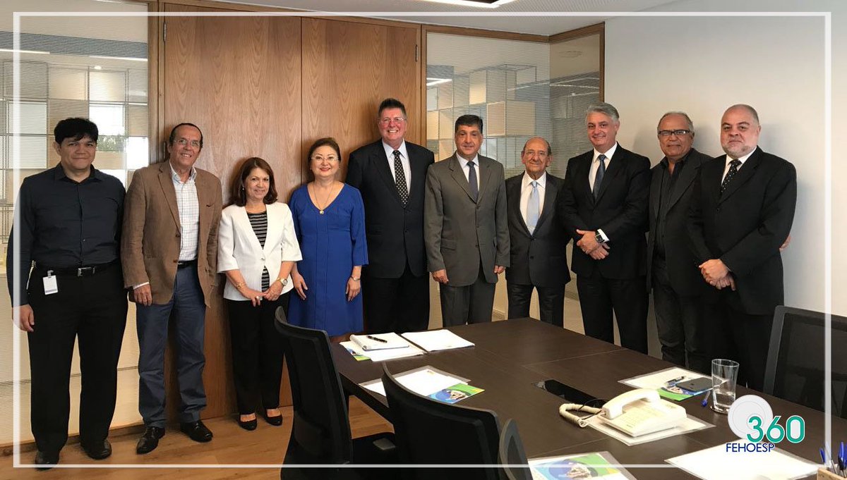 FEHOESP's tweet photo. O SINDHOSP realizou nesta manhã sua última reunião de diretoria do ano!
Em pauta, um balanço das atividades de 2017 e o planejamento para atuação sindical no próximo ano.
Vem novidade por aí! <3
#Gestão #Reunião #Diretoria #SINDHOSP #FEHOESP360 https://t.co/Yxs7iQ39EC