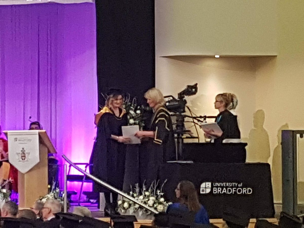 DiaryofSM's tweet photo. Had the best morning celebrating all my hard work! #TeamBradford #GraduationDay2017 https://t.co/SCLSZAPiFd