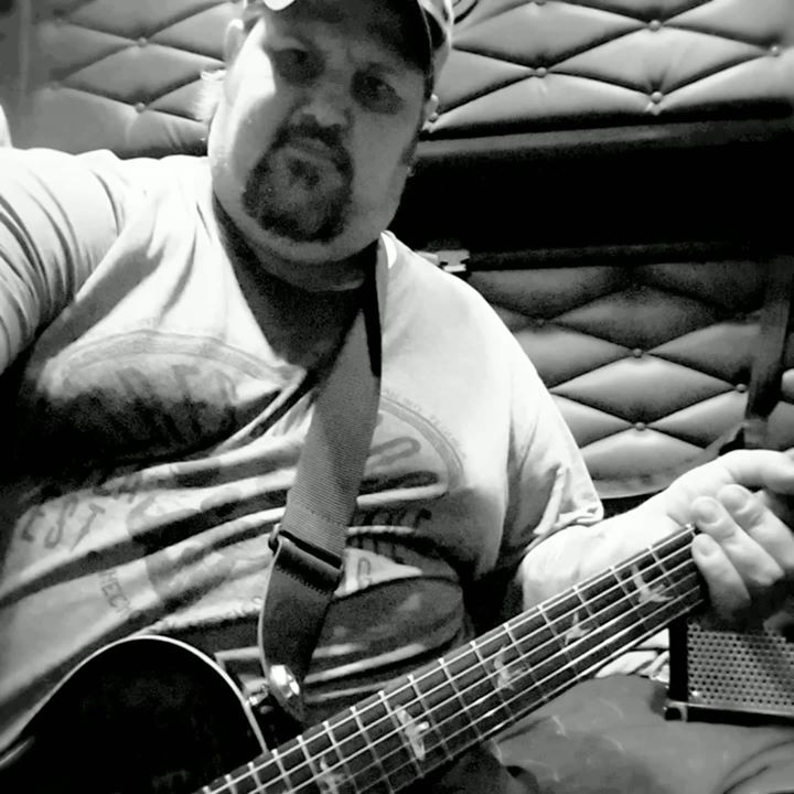 Happy birthday Randy Rhoads 

 ... 