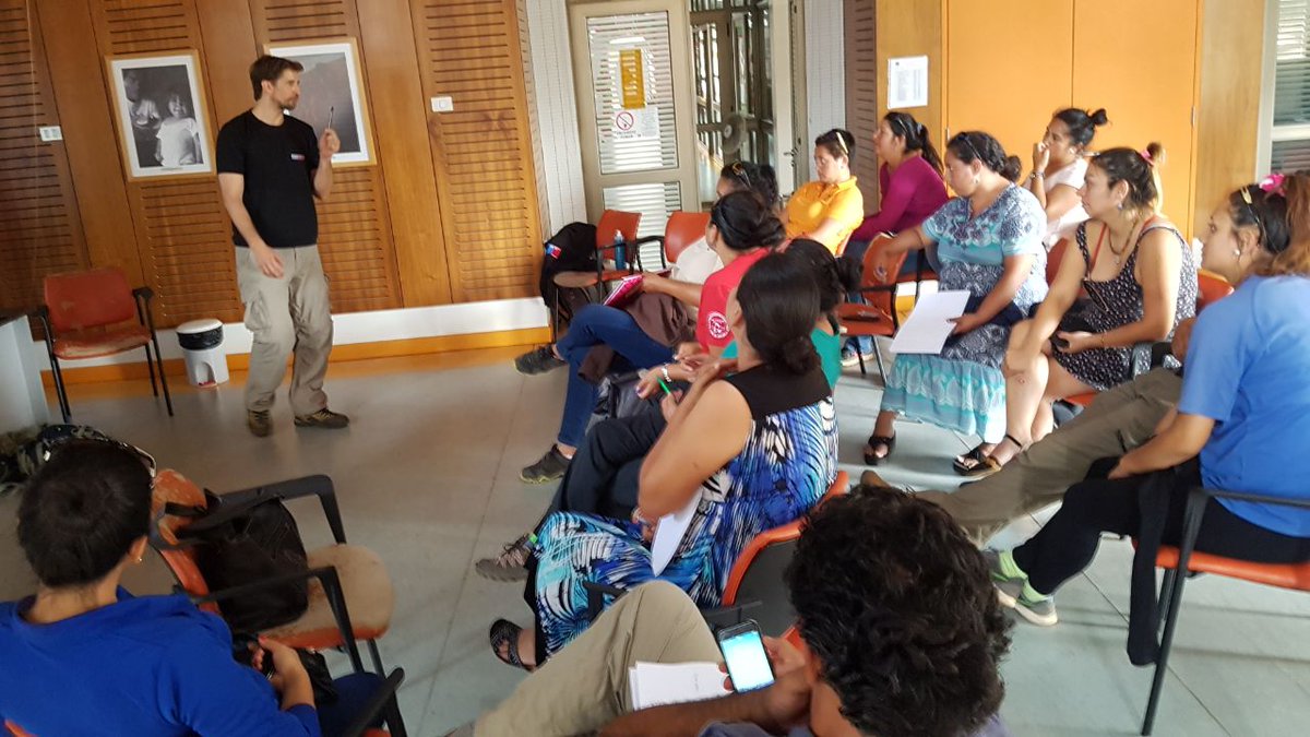 PromocionMSalud's tweet photo. Jornada con equipo motor de gestores y diplomados #isladepascua Formando secretaria técnica de #promociondesalud socio ambiental https://t.co/dRnv5joBTg