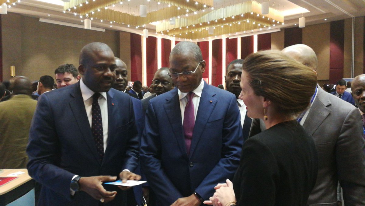 posteciv's tweet photo. L'Africa Postal Forum 2017 bat son plein  et les différents acteurs présents réfléchissent aux solutions nécessaires afin de faciliter l'inclusion financière à travers le système postal.@Bruno_N_Kone @isaacgnamba @what3words 
#APF2017 #posteci #civ225 #abidjan https://t.co/pSpTW1p2oX