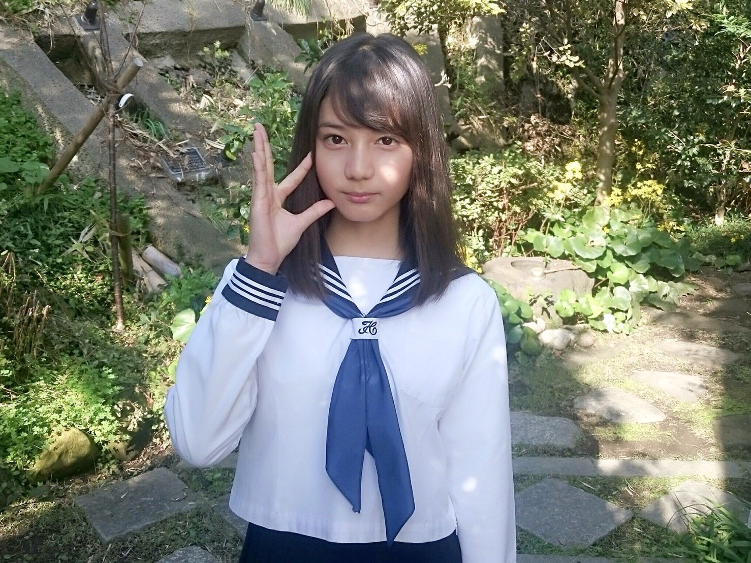 欅坂46(けやき坂46) - 小坂菜緒 ザンビ  トレカ ホロ コンプ けやき坂46小坂菜緒“初ランウェイ”舞台裏を明かす、先輩・加藤