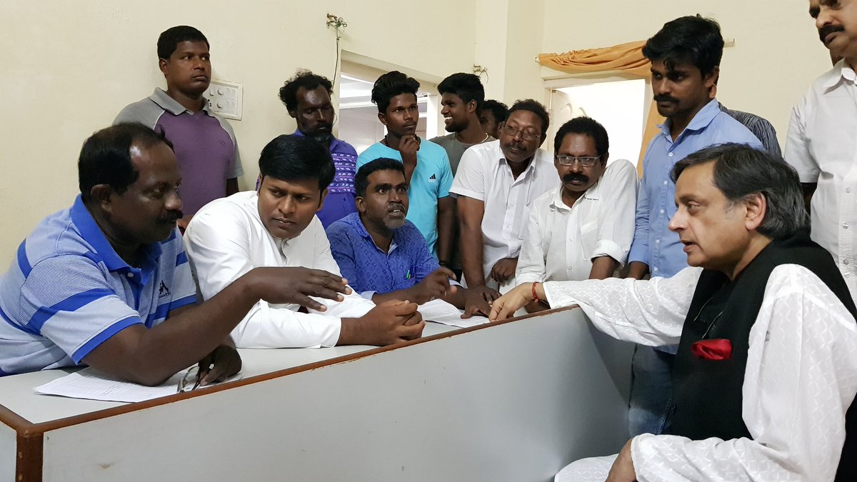 ShashiTharoor's tweet photo. Met with community representatives to discuss what the Central Govt can &amp; should do for the devastated fishing community of coastal Thiruvananthapuram. It's a shame that a country with our coastline doesn't even have a dedicated Ministry for Coastal/Fishery Affairs. https://t.co/xieChaZIPi