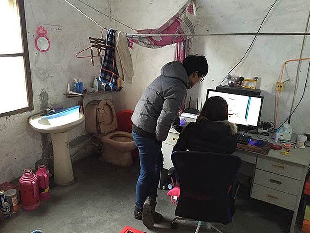 竜ノ介 シーシャ はちグラム 中国人の若者で貧乏で月収10万円でトイレむき出しの部屋に住んでる人でも230万円の車 買える らしいんですよね 私 お店2つやってて車買えないどころか免許すら持ってないのなんなの なんで 車とかいい時計とか欲しい