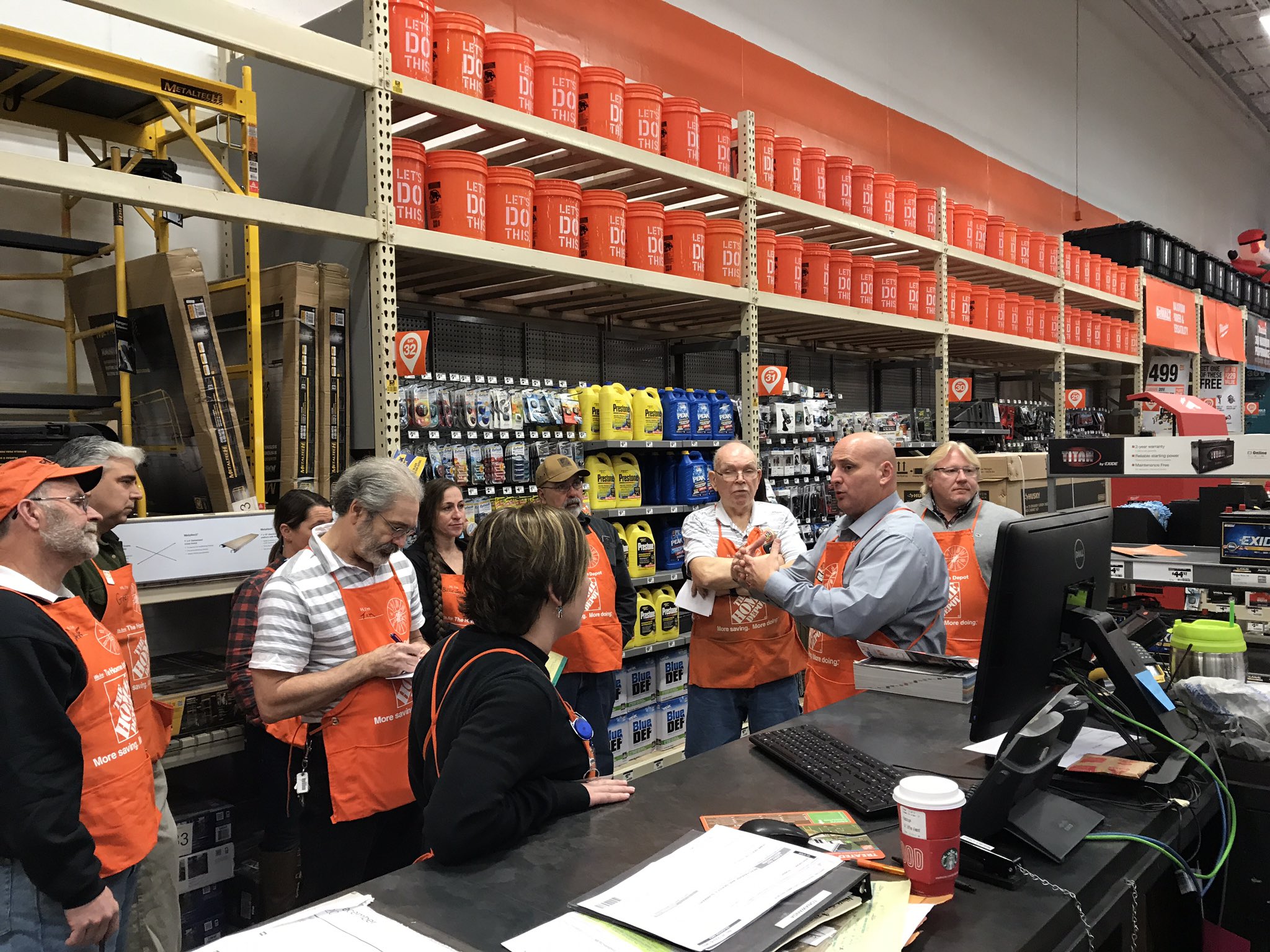 Home Depot 1233 on Twitter "D27 DS's learning about Pro