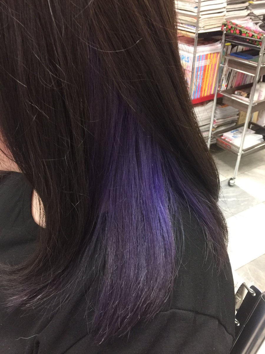 ストロベリーロックス 赤羽カラー専門店 Pa Twitter 本日のヘアカラー 初めてのブリーチからインナーカラーで紫に wブリーチ1回で濃い色だったらなんとかここまでのパープルは入れられるよ 推しの担当カラーが紫なんで そんなの聞いたらやるっきゃない ストロベリーロックス 赤羽カラー専門店 Pa Twitter 本日のヘアカラー 初めてのブリーチからインナーカラーで紫に wブリーチ1回で濃い色だったらなんとかここまでのパープルは入れられるよ 推しの担当カラーが紫なんで そんなの聞いたらやるっきゃない