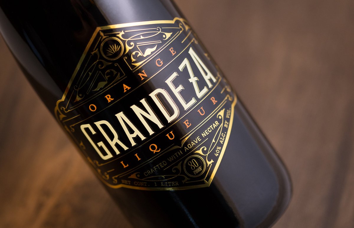 worldbrandesign's tweet image. Fresh Bread Design @FreshBreadD - Grandeza Orange Liqueur #packaging #design #diseño #empaques #embalagens #дизайна #упаковок #パッケージデザイン #emballage #worldpackagingdesign #bestpackagingdesign 

worldpackagingdesign.com/blog/2017/12/7…