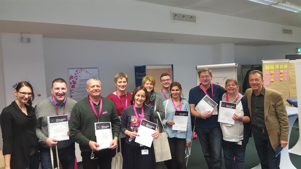 #telekomwall Ab heute freuen sich neue Design Thinking Facilitators bei T-Systems in Berlin/Wolfsburg auf Aufträge.