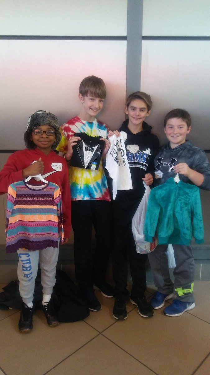 DanielleShryock's tweet photo. #WHMSgives #WildcatGr8 #ThoughtfulActsThursday https://t.co/o3F3OTq9OW