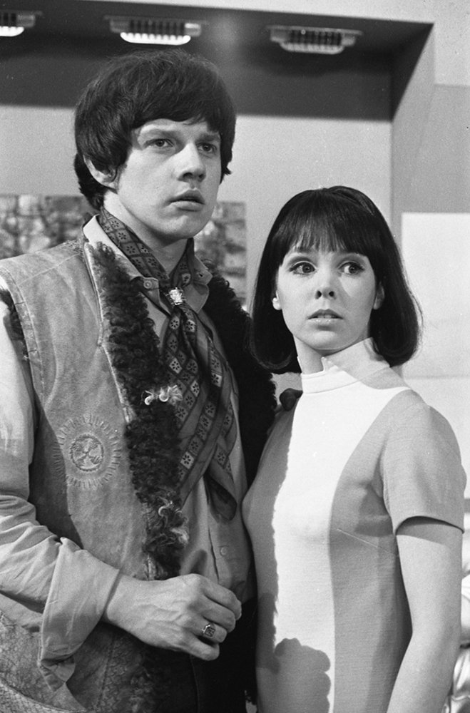 A very happy birthday to Wendy Padbury! 