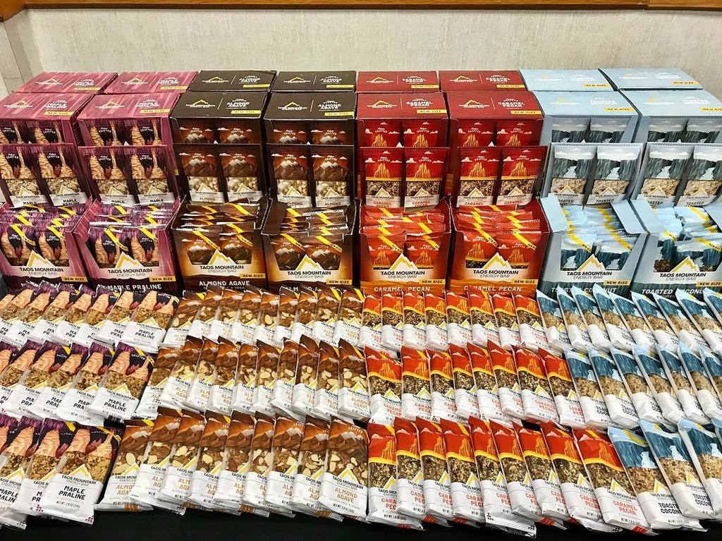 TaosBakes's tweet photo. Making our debut ⚡️ @7eleven
.
.
.
.
#TaosMountainEnergyBar #TMEBar #TME #Taos #NewMexico #energy #natural #fuel #energybars #organic #vegan #nongmo #healthymind #healthybodies #active #lifestyle #fitness #outdoors #flavors #quality #activelifestyle… https://t.co/NppBOl9lwr https://t.co/7eF1DQQJay