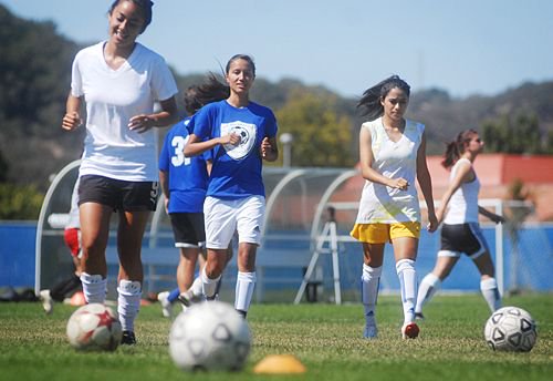 Average players put in extra work if it fits in their schedule.

Great players schedule time for extra work daily.