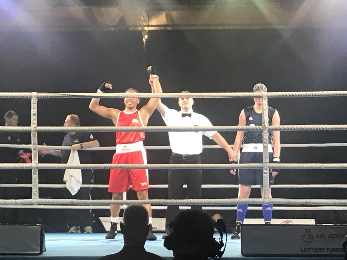 The winner of the first bout this evening is Omarah Taylor of GB 🇬🇧 🥊