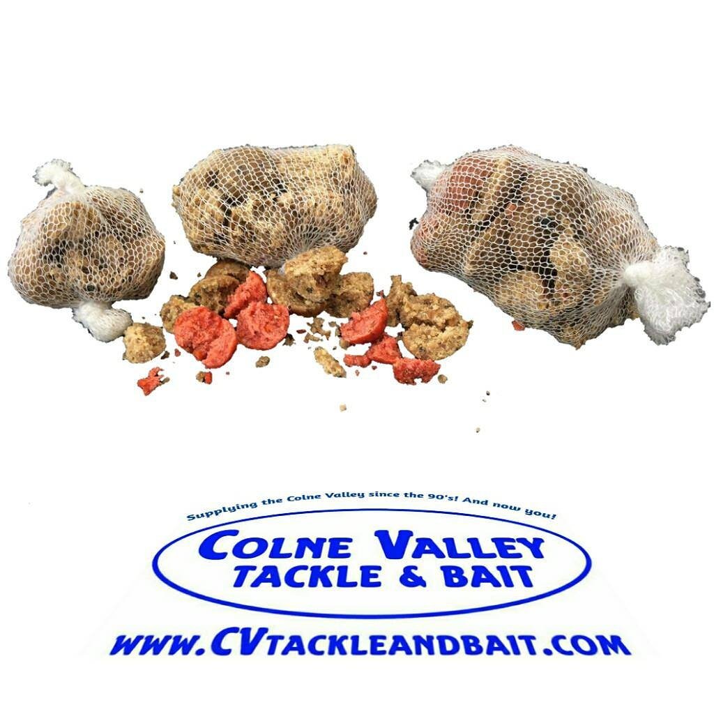 Cvtacklebait's tweet photo. Pva mesh bags with boilie crushed boilies or even pellets the choice is yours check out our webpage for more info #wintercarp #KIR #boilies #pva #catchalump  #cvtackle #cvbait https://t.co/2ol9TUaXsh