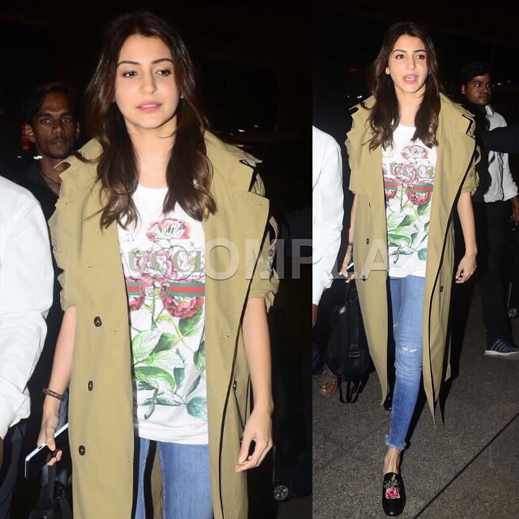  @AnushkaSharma spotted at Mumbai airport today 