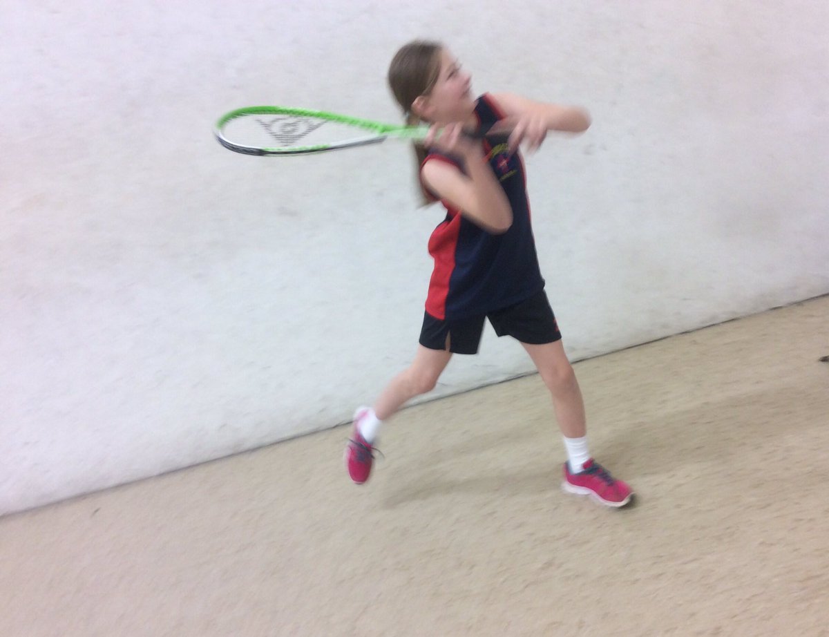 MrCookeSGC's tweet photo. Well done to those who took part in the ATSA squash session tonight, coached by Mr McCann from @AmbroseBarlow and @LymmSquash! @MrGSGC #ATSA https://t.co/mdKZGFRBnX