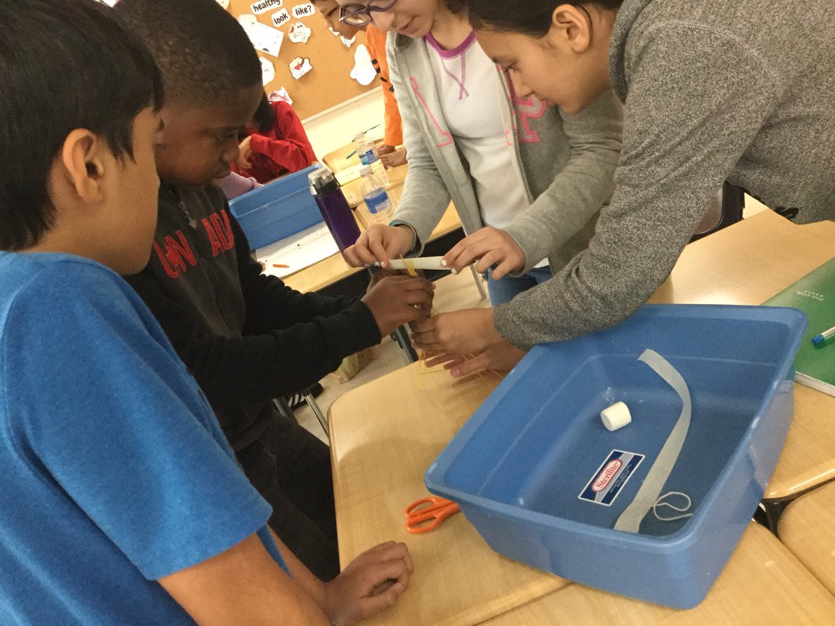 mlchadha's tweet photo. We are building the tallest free-standing structure that can support a marshmallow with 15 pieces of soaghetti...what’s more, it is a timed activity @EldoradoPDSB https://t.co/wa5pEb1hcs