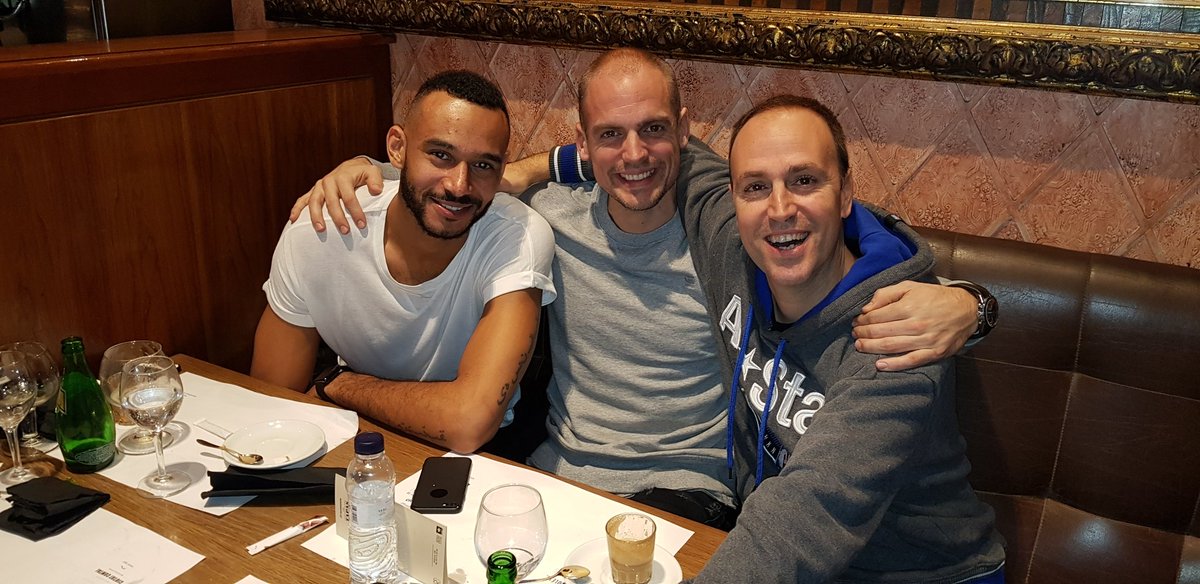 4y later... agents have less hair... player plays for Barcelona, has two kids, is not a boy any more...-:) <a href="/HangaAdamOnline/">Hanga Ádám</a> @AndrasLorantOCT