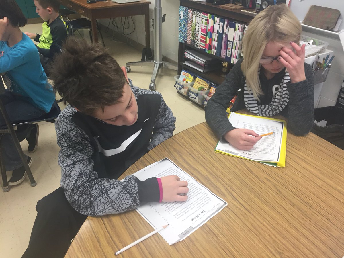 jill_findley's tweet photo. PRESS classwide fluency with paragraph shrinking routine #NStarPdChat #12DaysTwitter https://t.co/WM8c9XEhaN