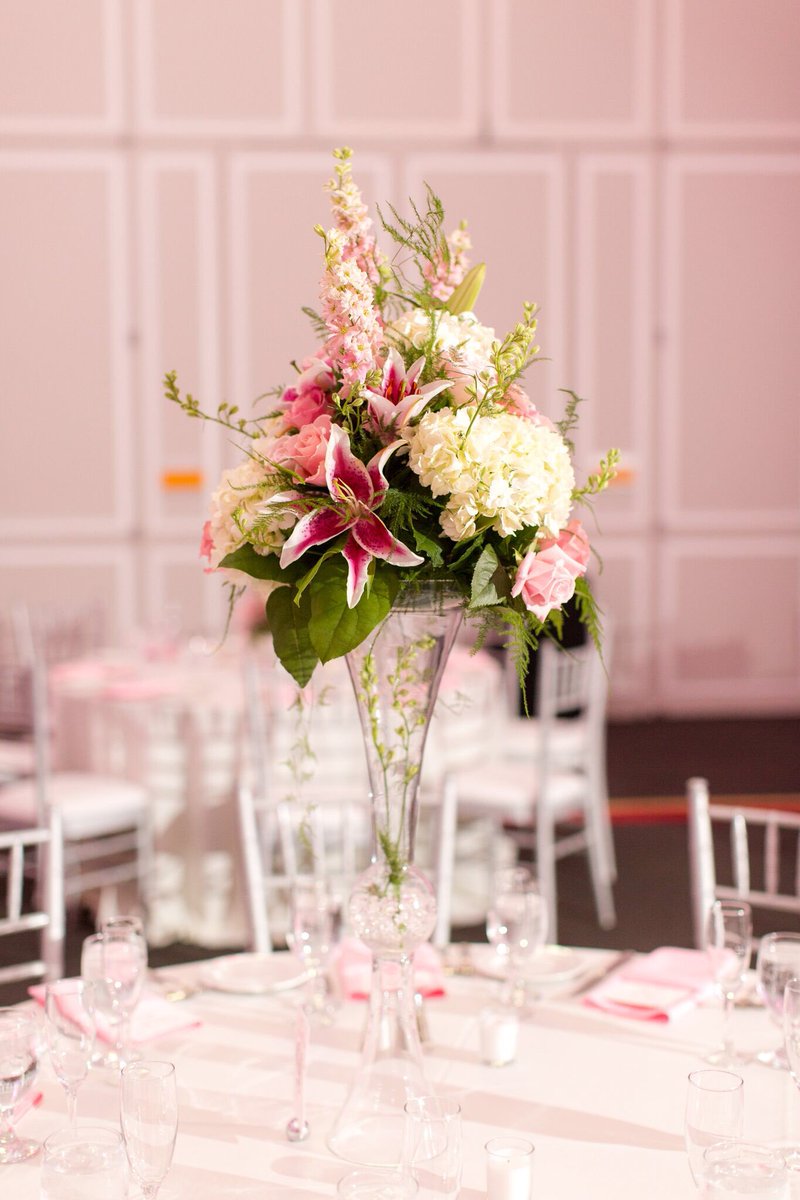 CompletelyY's tweet image. Blush in full bloom! 🌸 #cyedesign #eventplanning #dcwedding