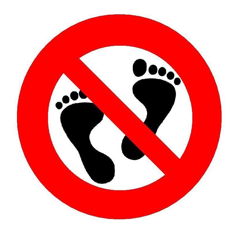 MyPartySaver's tweet photo. Calling all brides to be and other event host. Don't let your guests feet go bare!! Provide My Party Saver Personalized Flip Flops! 🎉🎉Your guests will thank you 🎉🎉 #mypartysaver #brides #engaged #engagementring #bridetobe #wedding #weddingplanning #w… https://t.co/vkBk9S5Pdw https://t.co/5bbktBfTck