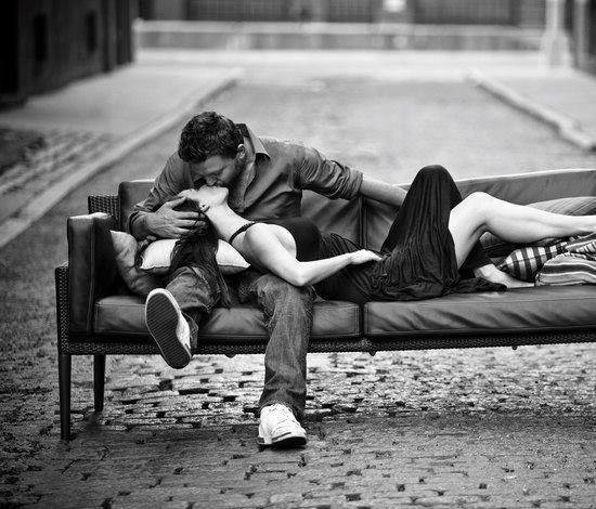 KellyNellie_'s tweet photo. "Don't settle for a relationship that won't let you be yourself." 

 #RelationshipGoals https://t.co/y7Rs6A8Mqb